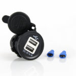 ΠΡΙΖΑ USB 3100mA 12V ΜΕ ΔΙΠΛΗ ΘΥΡΑ USB ΚΑΙ ΚΑΠΑΚΙ AMIO