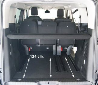 Πατάκι για πορτ - μπαγκάζ για Citroen Jumpy III SpaceTourer L2 (Medium) (2016+) / Peugeot Expert III Traveller L2 (Medium) / Toyota ProAce Verso L2 (Medium) / Opel Zafira Life (2019+) / Opel Vivaro (2019+) - (combi/tour) behind 2nd row of seats, fo - 1τμχ size: 136 X 122