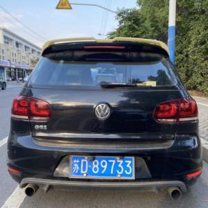 Αεροτομή οροφής για Volkswagen Golf 6 (2008-2013) – GTI  – μαύρη γυαλιστερή