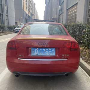 Αεροτομή πορτ μπαγκάζ για Audi A4 B6 / B7 (2001-2008) – μαύρη γυαλιστερή