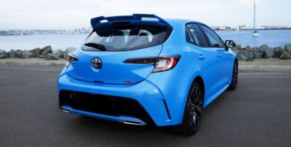 Αεροτομή οροφής για Toyota Corolla hatchback (2018+)- μαύρη γυαλιστερή