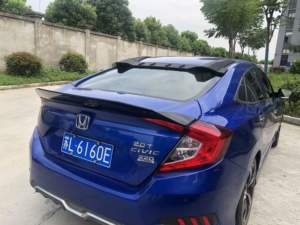 Αεροτομή πορτ μπαγκάζ για Honda Civic (2016-2020) JDM Style – μαύρη γυαλιστερή