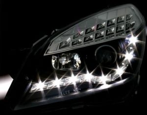 Φανάρια εμπρός led με DRL για Opel Astra H (2004-2009) – black , με λάμπες (Η1) – σετ 2τμχ.