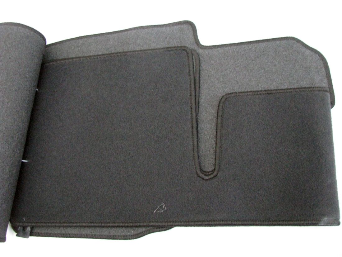 Πατάκια μοκέτα για Mercedes G-Class W461 / W463 / W460 (1990-2000) - 2 πορτο - 4τμχ.