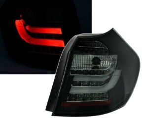 Πίσω φανάρια led  με  οδηγούς φωτός για BMW E87 (2004-207) -μαύρα – σετ 2τμχ.