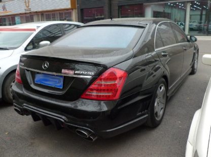 Αεροτομή πίσω παρμπρίζ για Mercedes W221 s-Class (2005-2011) - Lorinser