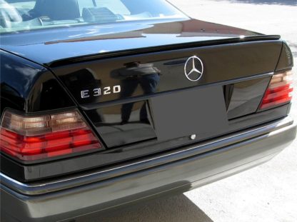 Lip spoiler για πορτ - μπαγκάζ για Mercedes W124