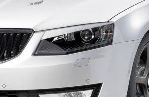 Φρυδάκια φαναριών για  Skoda Octavia 3 (2012+)