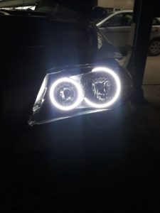 Κιτ δαχτυλίδια angel eyes για BMW E90 (2005-2008) – led