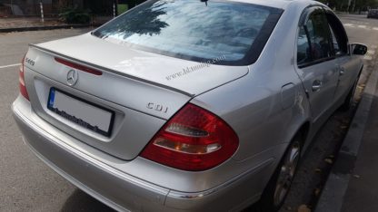 Lip spoiler για πορτ - μπαγκάζ για Mercedes W211