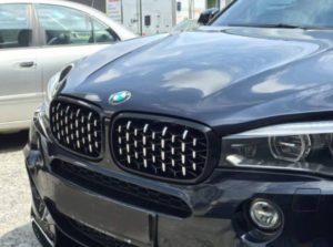 Μάσκα για BMW X5 F15 / X6 F16  (2013+) – γυαλιστερή – Diamond design χρωμίου/μαύρη – 2 τμχ.