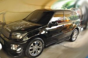 Φανάρια εμπρός για Toyota Rav4 (2001-2005) – μαύρα , με λάμπες (Η1) – σετ 2τμχ.