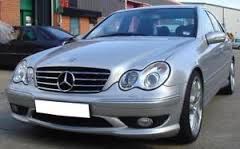 Μάσκα για Mercedes   W203 (2000-2007) – 4 γρίλιες μαύρες