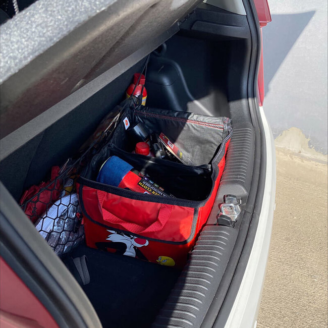 Τσάντα Οργάνωσης Πορτ-Παγκάζ Αυτοκινήτου Πτυσσόμενη Με Φερμουάρ Και Τσέπες Looney Tunes Sylvester & Tweety Κόκκινη-Μαύρη 30x39x24cm 1 Τεμάχιο