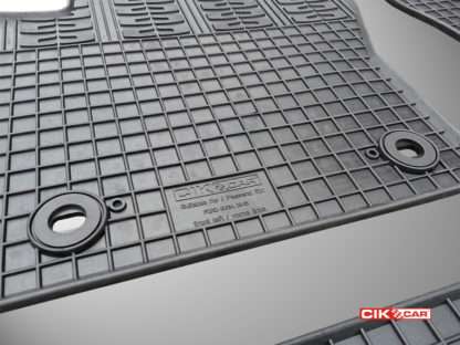 ΜΑΡΚΕ ΠΑΤΑΚΙΑ ΣΕ ΣΚΑΦΗ ΛΑΣΤΙΧΟ ΓΙΑ FORD KUGA 2008-2013 ΣΕ ΜΑΥΡΟ ΧΡΩΜΑ ΜΕ ΚΟΥΜΠΩΜΑΤΑ CIK - 4 ΤΕΜ.