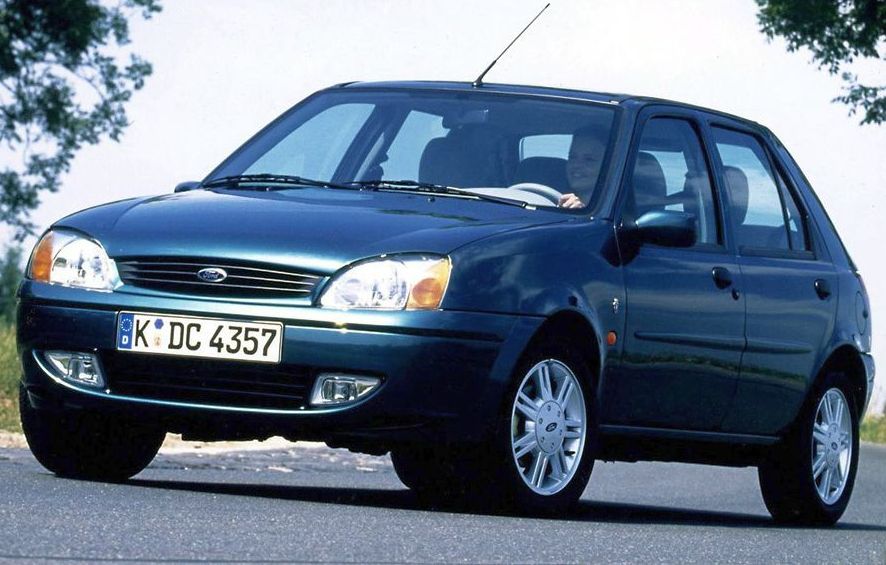 Κουκούλα αυτοκινήτου συμβατή με Ford Fiesta (V) (09/99 - 11/01) αδιάβροχη και με επένδυση 3833x1634x1334