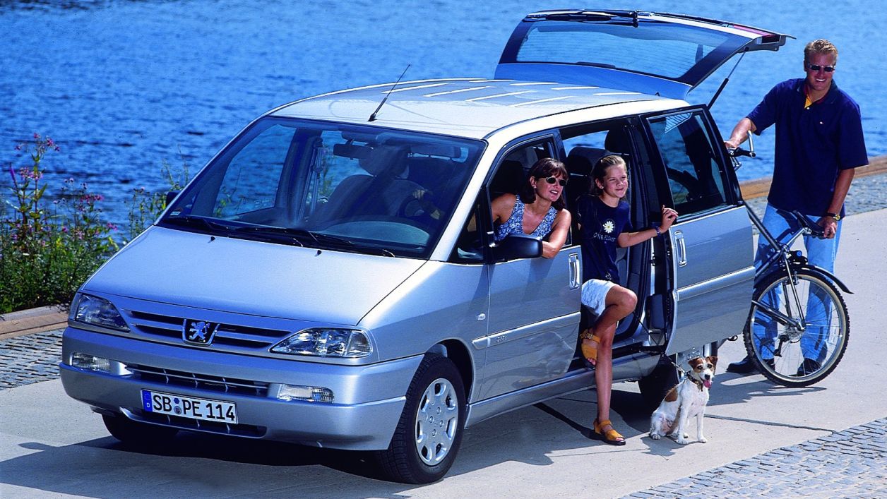 Κουκούλα αυτοκινήτου συμβατή με Peugeot 806 (09/94 - 09/02) αδιάβροχη και με επένδυση 4454x1834x1714