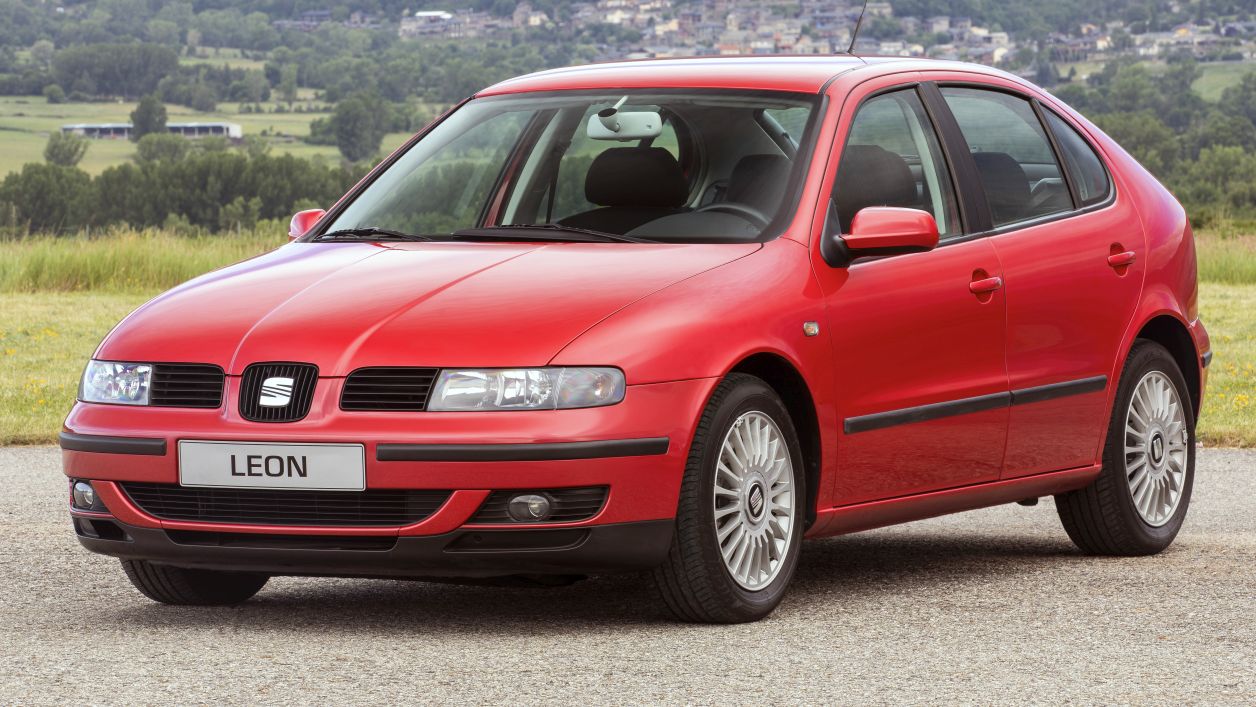 Κουκούλα αυτοκινήτου συμβατή με SEAT Leon (1M) (12/99 - 05/07) αδιάβροχη και με επένδυση 4184x1742x1439-1457