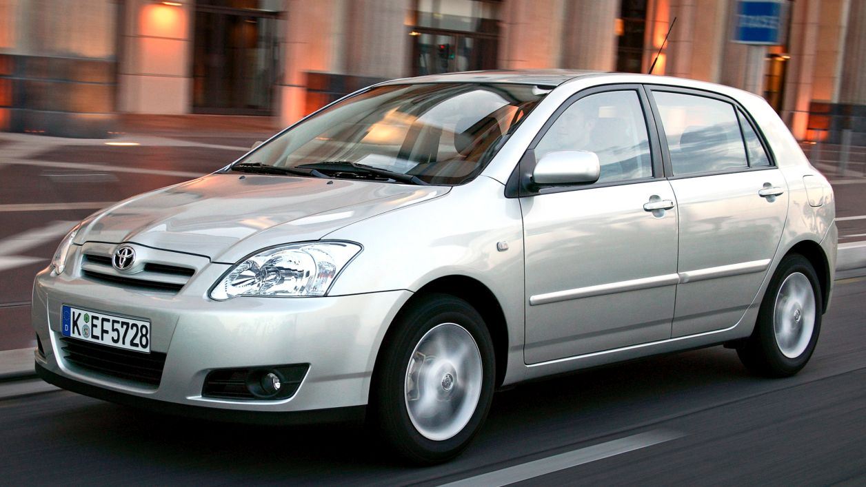 Κουκούλα αυτοκινήτου συμβατή με Toyota Corolla (E12) (07/04 - 02/07) αδιάβροχη και με επένδυση 4200x1710x1440-1475