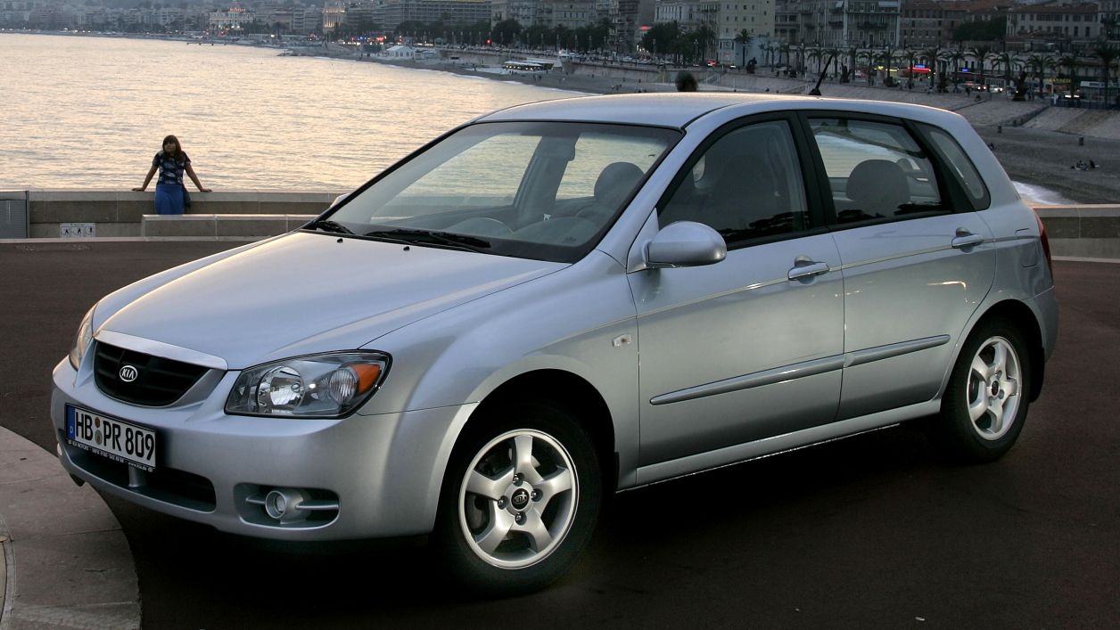 Κουκούλα αυτοκινήτου συμβατή με KIA Cerato (FE) (05/04 - 12/06) αδιάβροχη και με επένδυση 4340x1735x1470