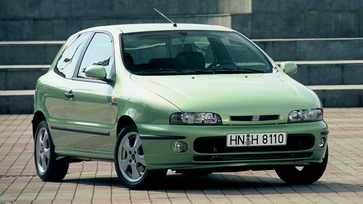 Κουκούλα αυτοκινήτου συμβατή με Fiat Bravo (182) (09/95 - 10/01) αδιάβροχη και με επένδυση 4031x1755x1420