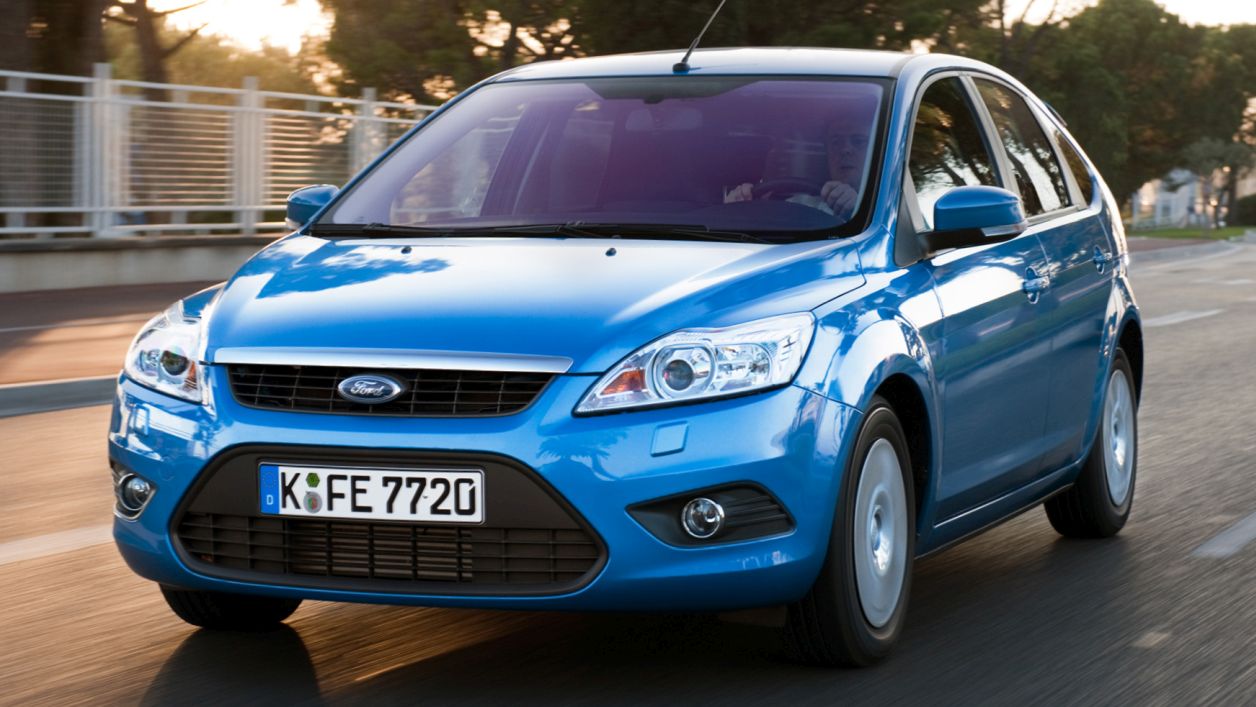 Κουκούλα αυτοκινήτου συμβατή με Ford Focus (II) (11/04 - 03/11) αδιάβροχη και με επένδυση 4337x1839x1497