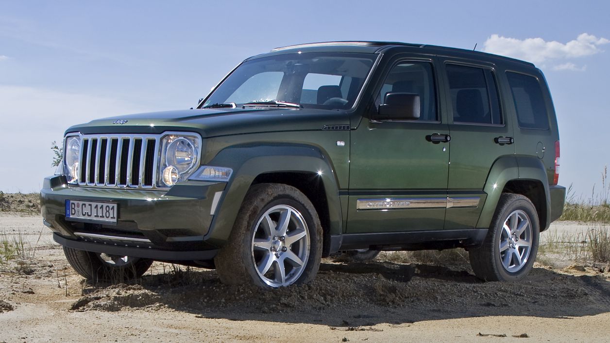 Κουκούλα αυτοκινήτου συμβατή με Jeep Cherokee (KK) (07/08 - 02/11) αδιάβροχη και με επένδυση 4493x1839x1736