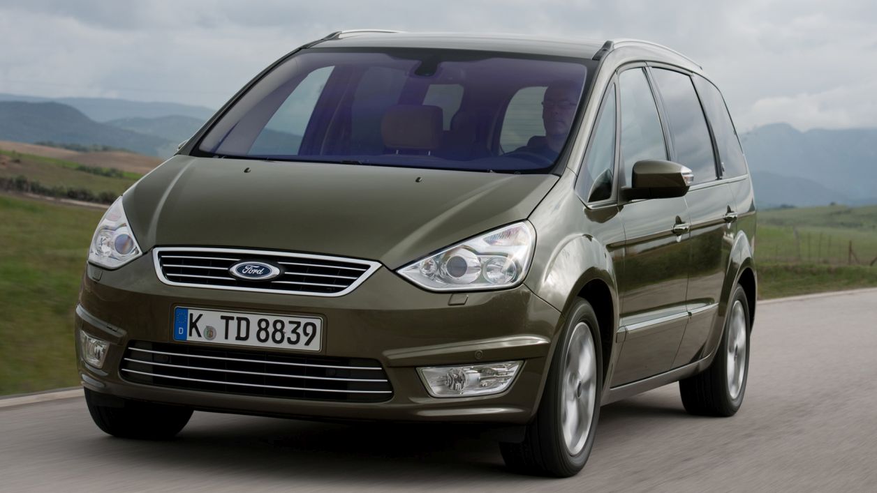 Κουκούλα αυτοκινήτου συμβατή με Ford Galaxy (II) (07/06 - 05/15) αδιάβροχη και με επένδυση 4820x1884x1764
