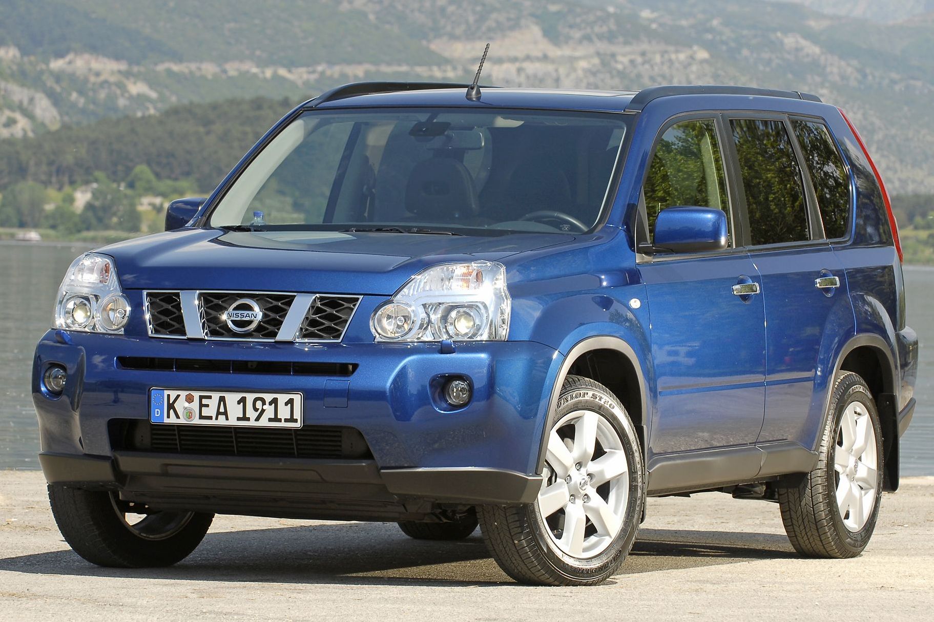 Κουκούλα αυτοκινήτου συμβατή με Nissan X-Trail (T31) (07/07 - 06/14) αδιάβροχη και με επένδυση 4635x1790x1695