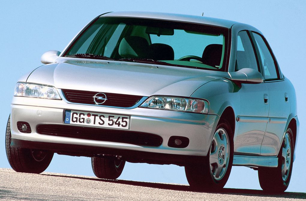Κουκούλα αυτοκινήτου συμβατή με Opel Vectra (B) Stufenheck (10/95 - 06/02) αδιάβροχη και με επένδυση 4495x1707-1845x1425