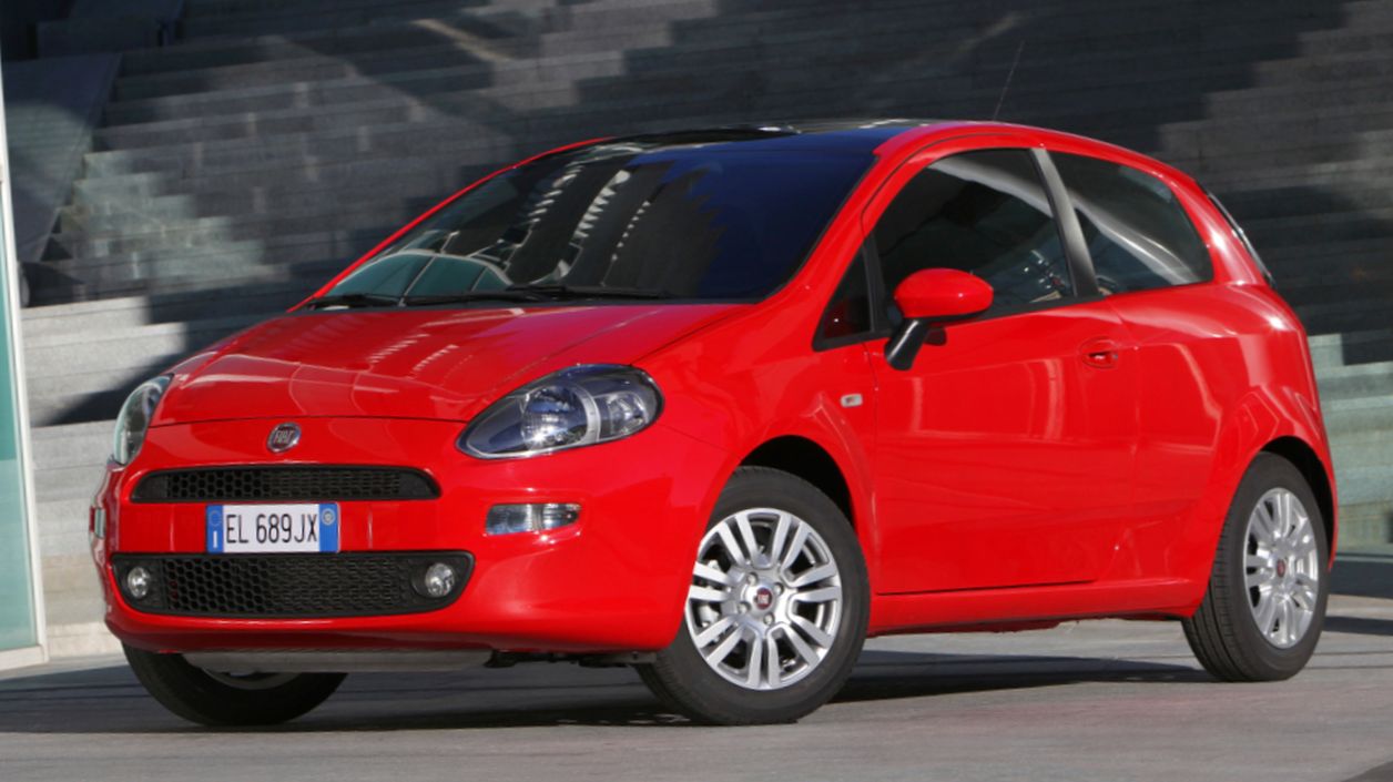 Κουκούλα αυτοκινήτου συμβατή με Fiat Punto (199) (05/10 - 08/18) αδιάβροχη και με επένδυση 4065x1687x1483-1514