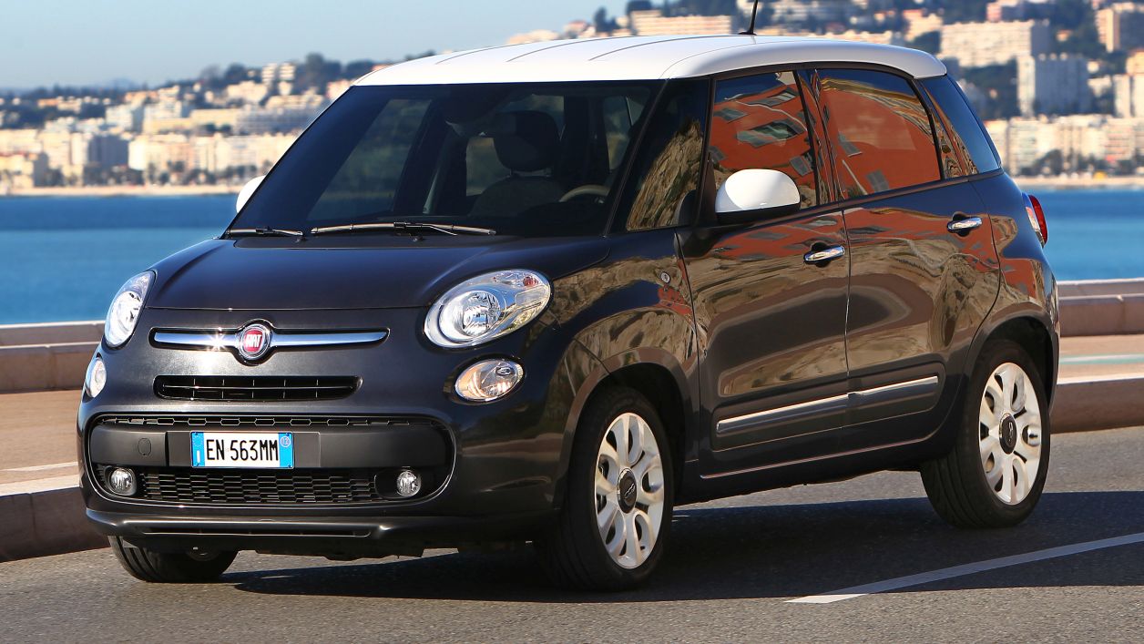 Κουκούλα αυτοκινήτου συμβατή με Fiat 500L (199) (10/12 - 07/17) αδιάβροχη και με επένδυση 4147x1784x1665