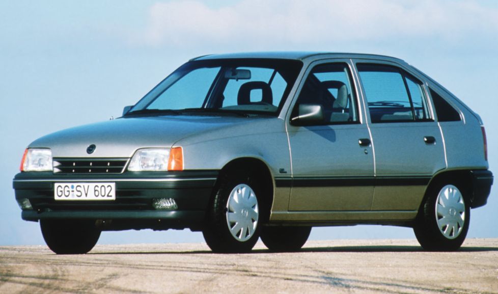 Κουκούλα αυτοκινήτου συμβατή με Opel Kadett (E) (09/84 - 07/91) αδιάβροχη και με επένδυση 3998x1663x1400