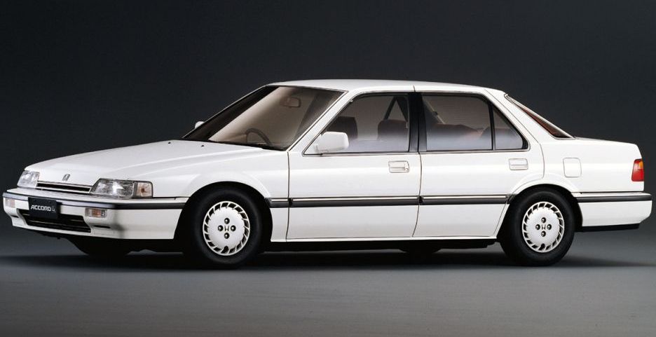 Κουκούλα αυτοκινήτου συμβατή με Honda Accord (III) Limousine (09/85 - 12/89) αδιάβροχη και με επένδυση 4535x1695x1355