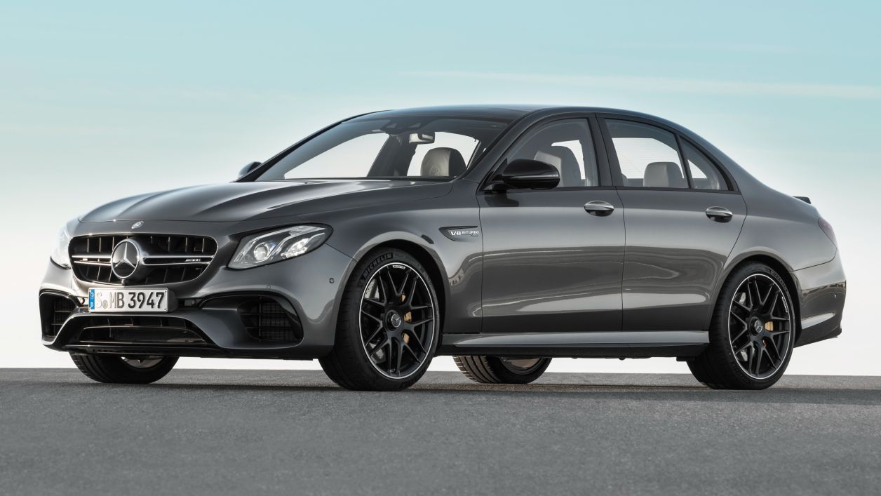 Κουκούλα αυτοκινήτου συμβατή με Mercedes-Benz E-Klasse (213) AMG Limousine (07/16 - 06/20) αδιάβροχη και με επένδυση 4988x1860-1907x1447-1463