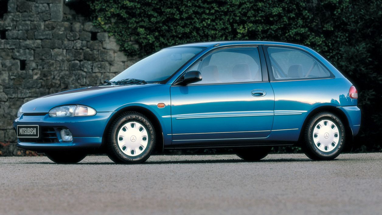 Κουκούλα αυτοκινήτου συμβατή με Mitsubishi Colt (IV) (02/92 - 03/96) αδιάβροχη και με επένδυση 3960x1690x1370