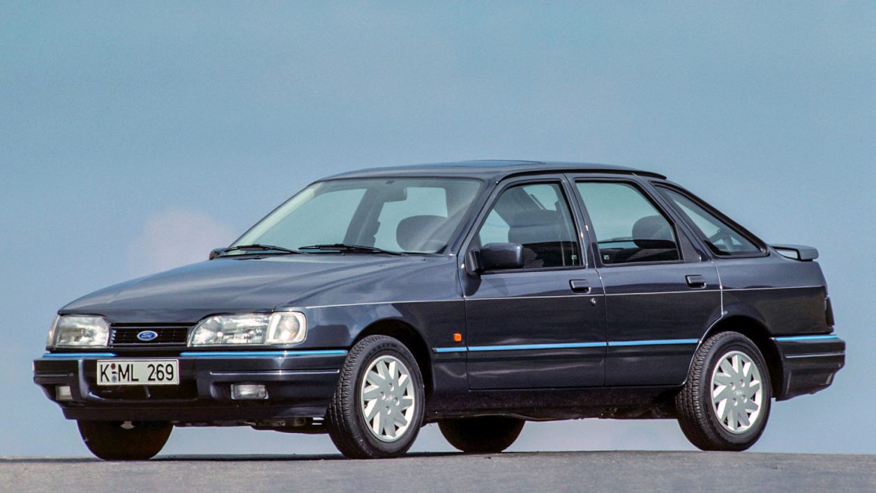 Κουκούλα αυτοκινήτου συμβατή με Ford Sierra (II) (02/87 - 02/93) αδιάβροχη και με επένδυση 4425x1694x1407