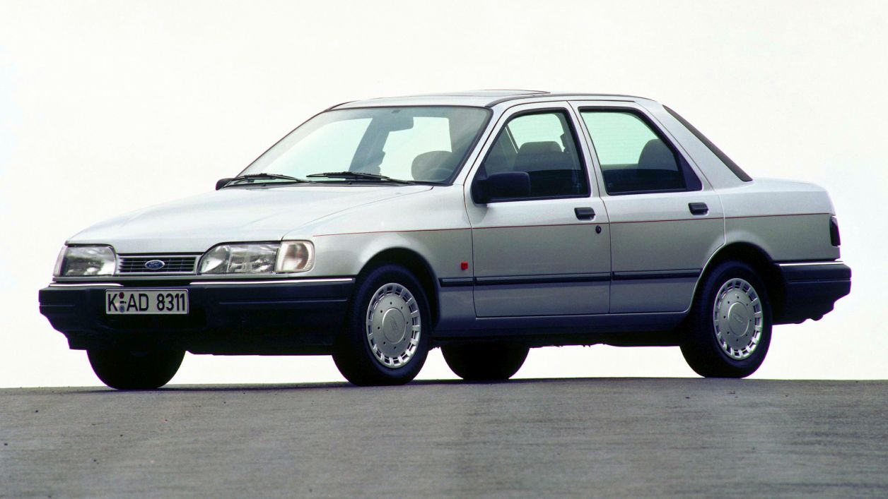 Κουκούλα αυτοκινήτου συμβατή με Ford Sierra (II) Stufenheck (02/87 - 02/93) αδιάβροχη και με επένδυση 4467x1698x1407