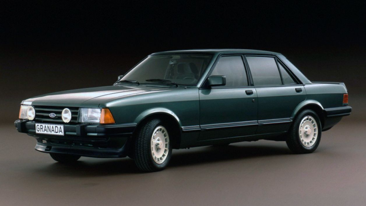 Κουκούλα αυτοκινήτου συμβατή με Ford Granada (II) Limousine (03/75 - 03/85) αδιάβροχη και με επένδυση 4767x1808x1423