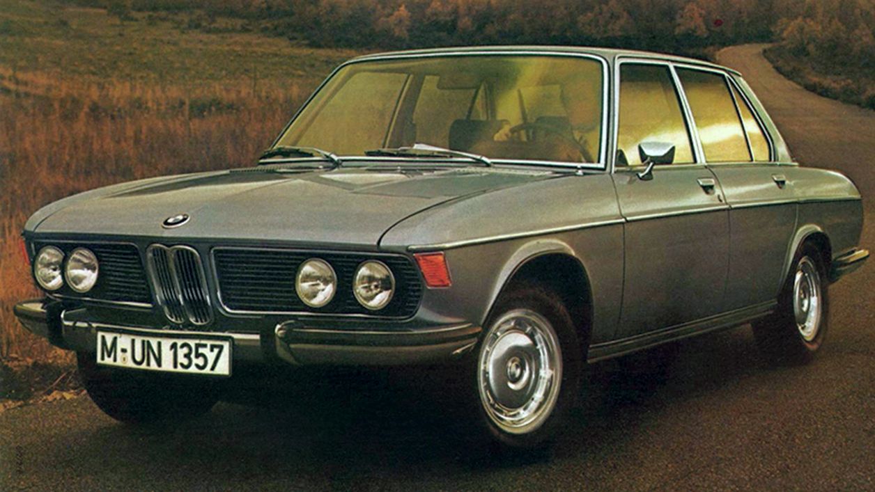 Κουκούλα αυτοκινήτου συμβατή με BMW E3 (06/71 - 04/77) αδιάβροχη και με επένδυση 4800x1750x1450