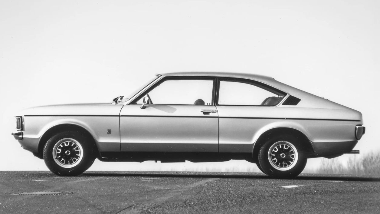 Κουκούλα αυτοκινήτου συμβατή με Ford Granada (I) Coupé (03/72 - 08/77) αδιάβροχη και με επένδυση 4650x1791x1390