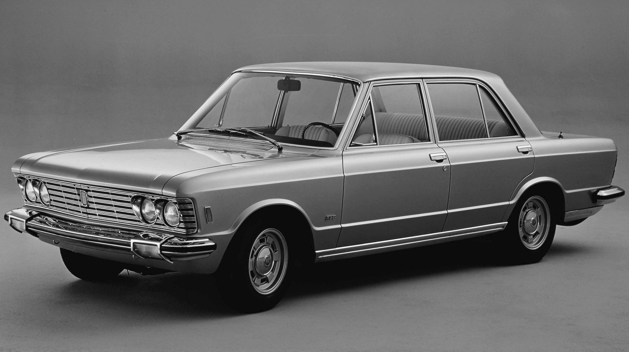 Κουκούλα αυτοκινήτου συμβατή με Fiat 130 Limousine (06/70 - 10/76) αδιάβροχη και με επένδυση 4750x1805x1440-1470