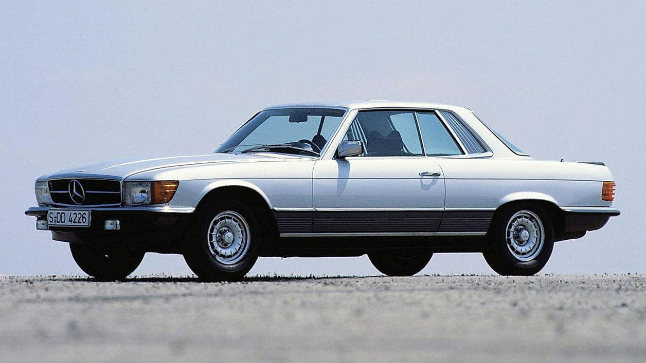 Κουκούλα αυτοκινήτου συμβατή με Mercedes-Benz SLC-Klasse (107) (02/72 - 09/81) αδιάβροχη και με επένδυση 4750x1790x1330