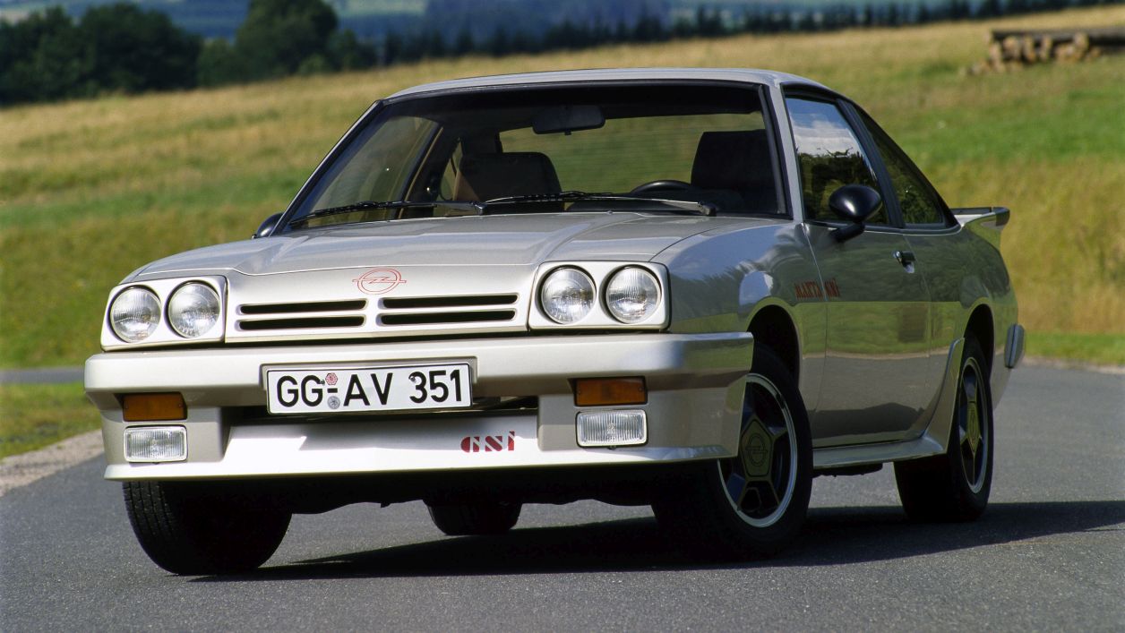 Κουκούλα αυτοκινήτου συμβατή με Opel Manta (B) GSi (10/84 - 09/88) αδιάβροχη και με επένδυση 4443x1686x1310
