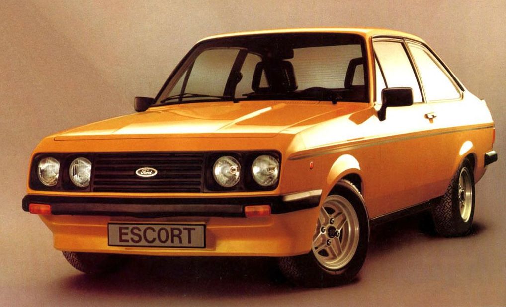 Κουκούλα αυτοκινήτου συμβατή με Ford Escort (II) RS (03/76 - 07/80) αδιάβροχη και με επένδυση 4150x1590x1410
