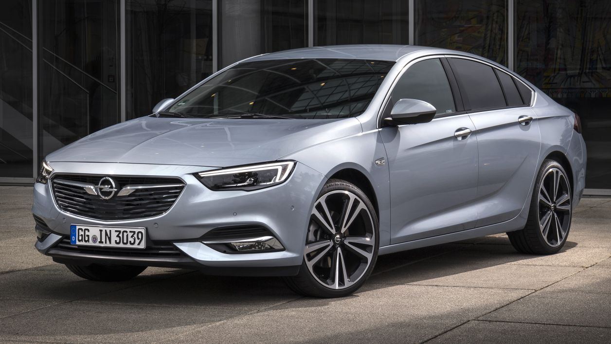 Κουκούλα αυτοκινήτου συμβατή με Opel Insignia (B) Grand Sport (06/17 - 03/20) αδιάβροχη και με επένδυση 4897x1863x1455