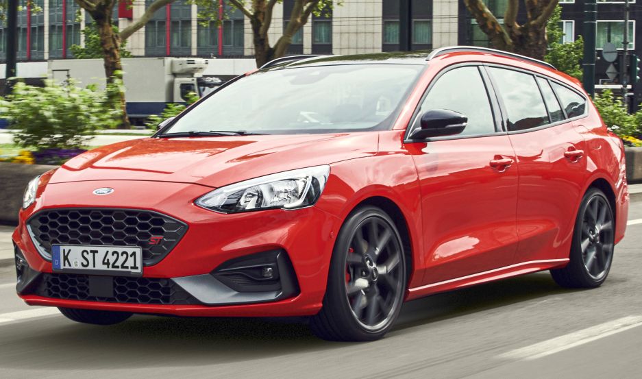 Κουκούλα αυτοκινήτου συμβατή με Ford Focus (IV) ST Turnier (04/19 - 01/22) αδιάβροχη και με επένδυση 4668x1825x1466