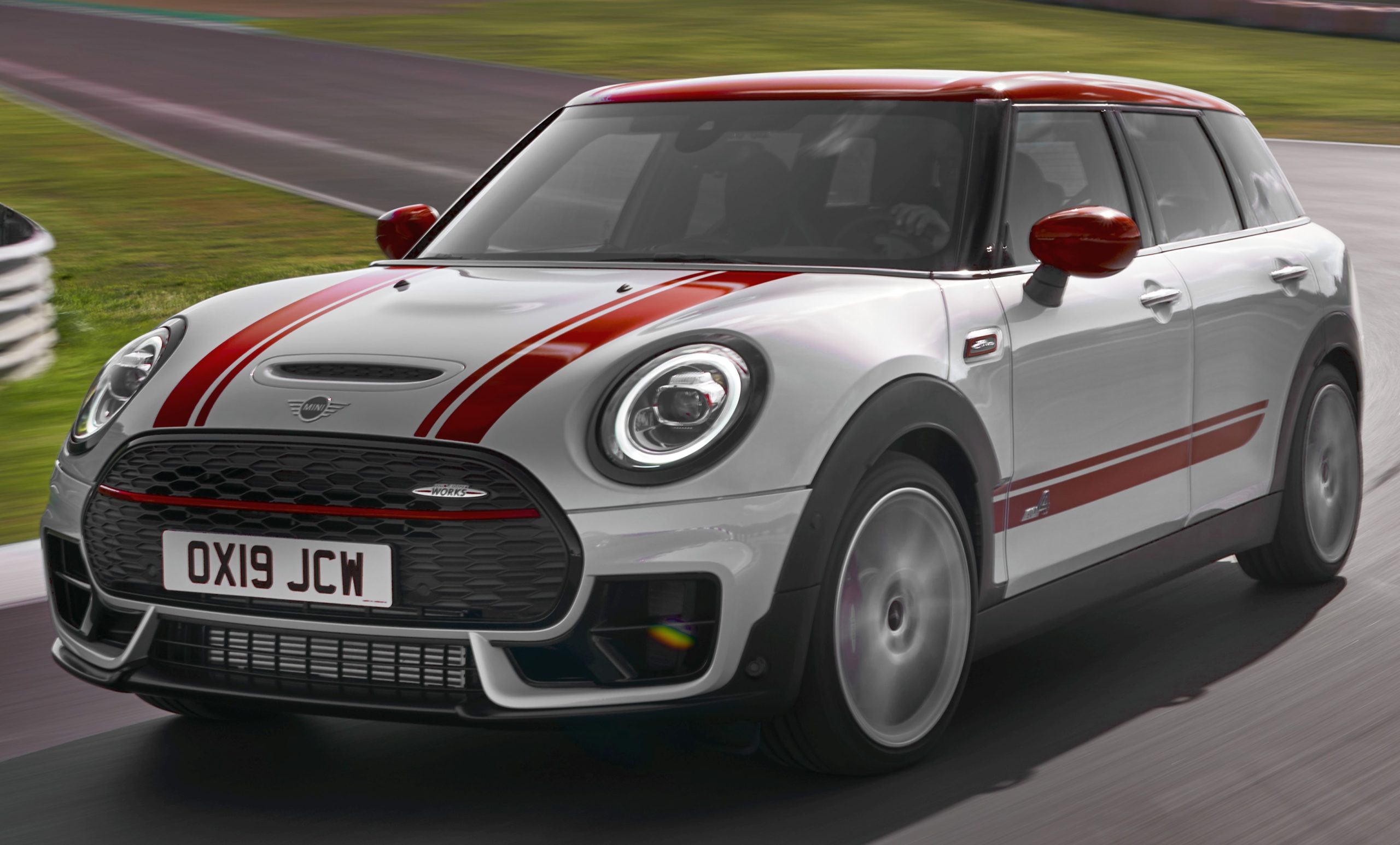 Κουκούλα αυτοκινήτου συμβατή με MINI Clubman (F54) John Cooper Works (ab 07/19) ( - ) αδιάβροχη και με επένδυση 4266x1800x1441