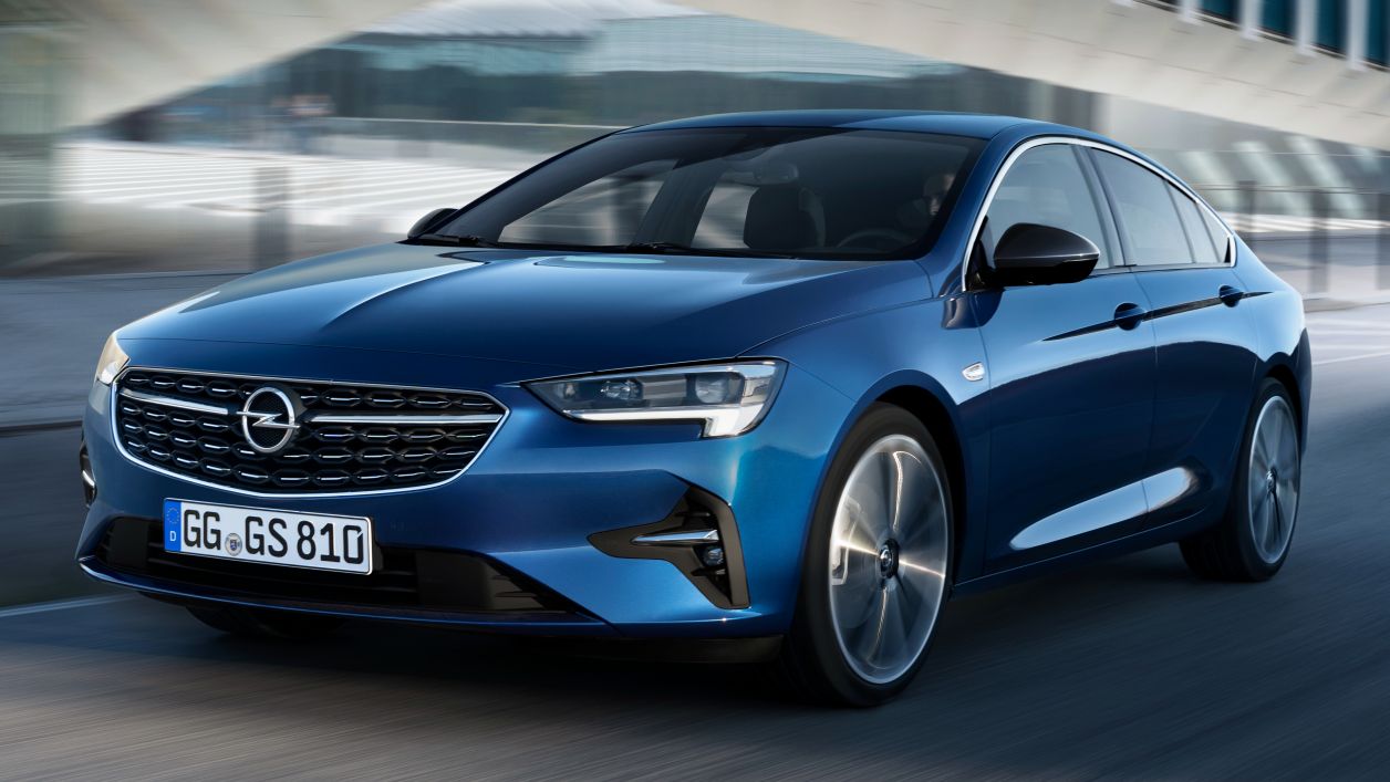 Κουκούλα αυτοκινήτου συμβατή με Opel Insignia (B) Grand Sport (ab 03/20) ( - ) αδιάβροχη και με επένδυση 4897x1863x1455