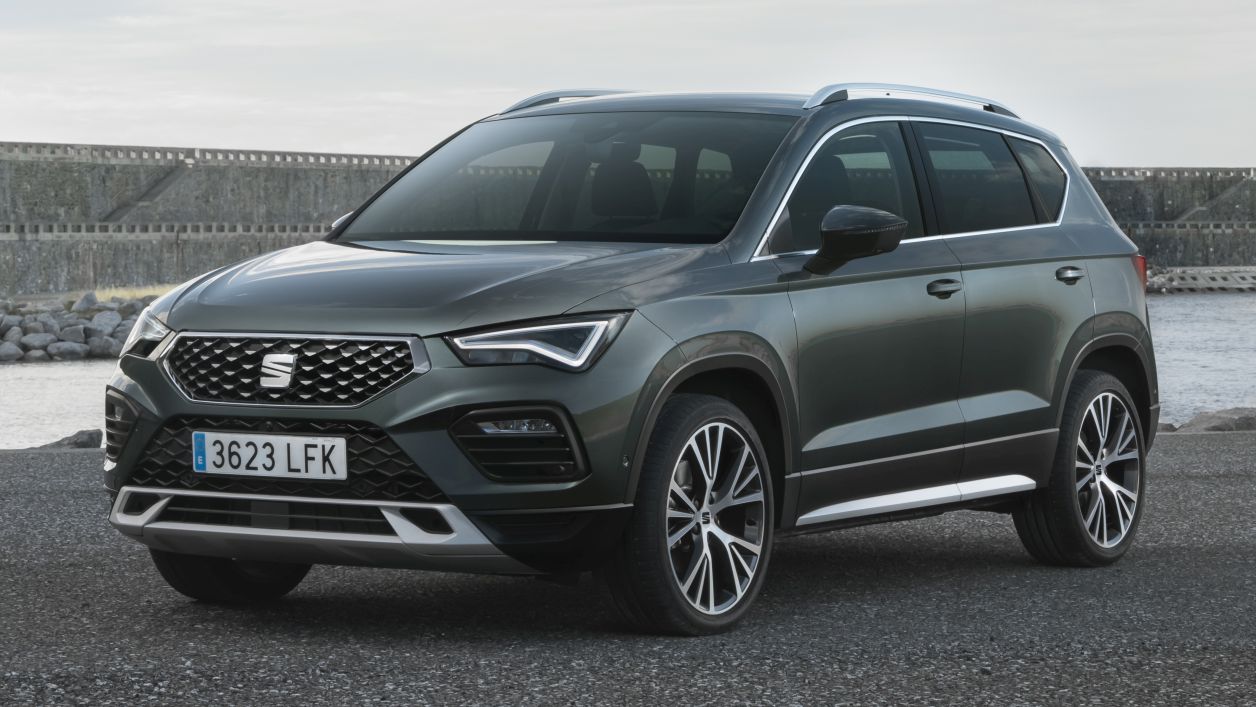 Κουκούλα αυτοκινήτου συμβατή με SEAT Ateca (5FP) (ab 08/20) ( - ) αδιάβροχη και με επένδυση 4381x1841x1601-1611